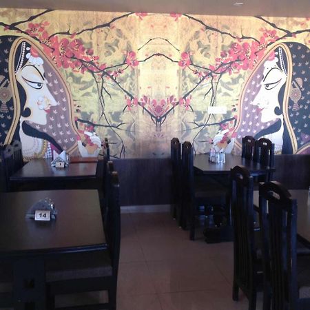 Makrana Raj Hotel Sikar Ngoại thất bức ảnh