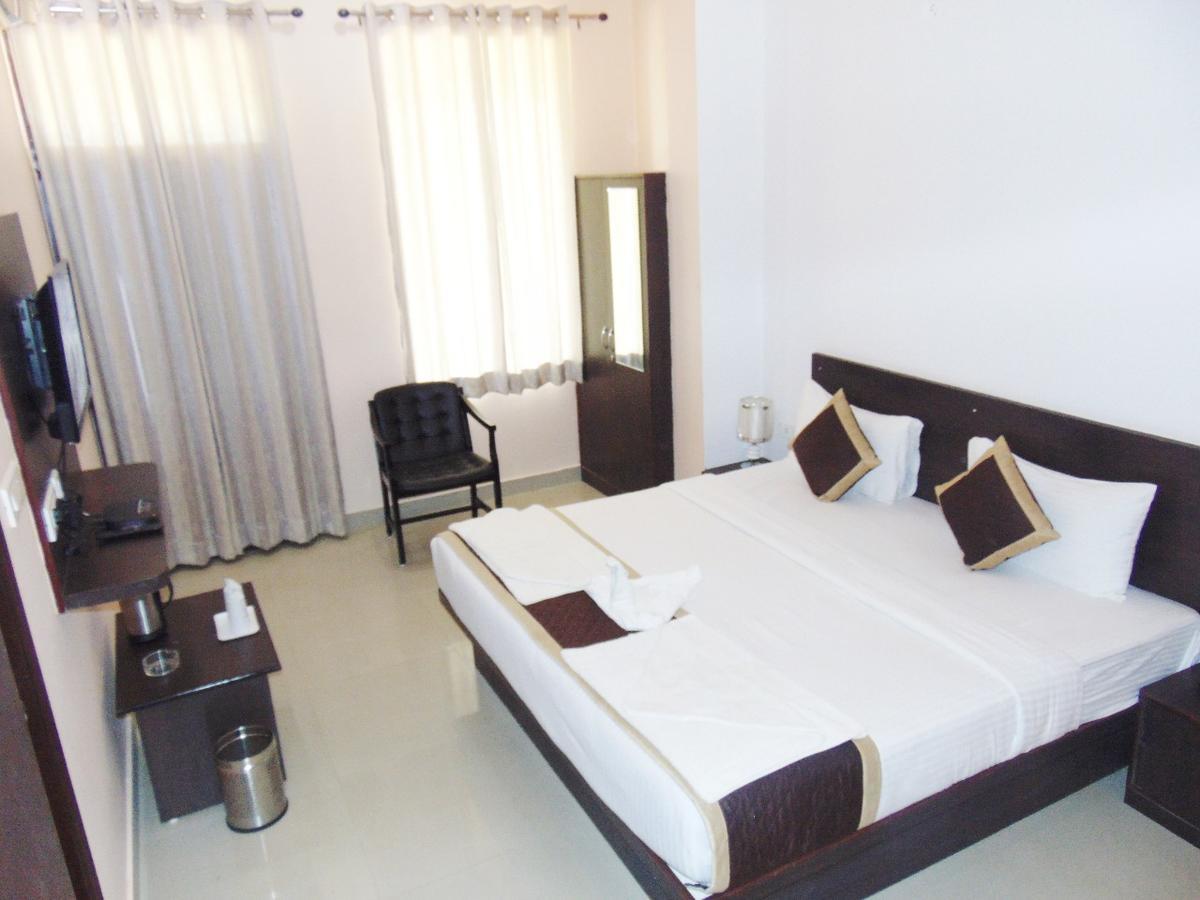 Makrana Raj Hotel Sikar Ngoại thất bức ảnh