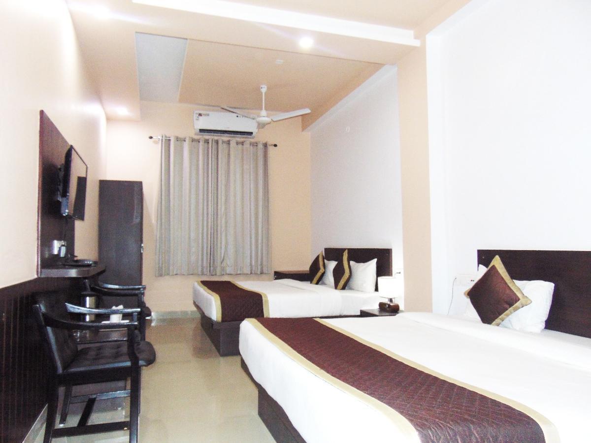 Makrana Raj Hotel Sikar Ngoại thất bức ảnh
